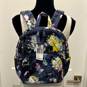 Vera Bradley Ultralight Compact Essential Backpack NWT ❤️🔥FIRM PRICE❤️🔥